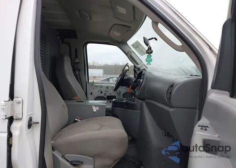 2007 Ford E-250 Commercial/Recreational from USA, damaged, VIN 1FTNE24L77DA49366